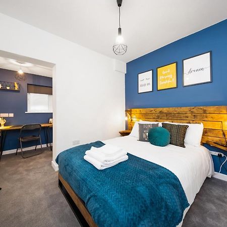 7 Bedroom House Ensuite Rooms, Fully Equipped Kitchen, Free Wifi, Tvs In All Rooms City Centre Close To A46 Inspire Homes 考文垂 外观 照片